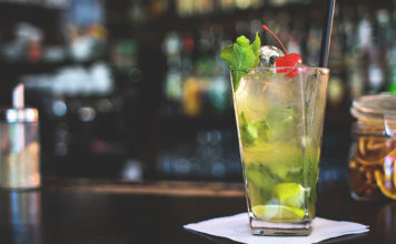 Restauracja na najwyższym poziomie Restauracja na najwyższym poziomie