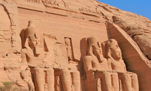 Z jakiego kraju pochodzi marka Mazda? Z jakiego kraju pochodzi marka Mazda?