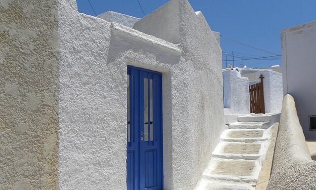 Jak wybielić kolorowy materiał? Jak wybielić kolorowy materiał?