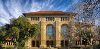 Czy pało santo pachnie?