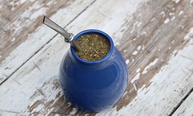 Jak prawidłowo zaparzyć yerba mate? Jak prawidłowo zaparzyć yerba mate?
