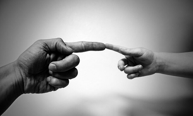 Czy można dotykać wybielacza? Czy można dotykać wybielacza?